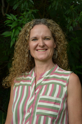 Dr Tanith Davidson